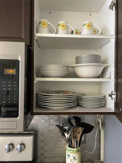 Image No.20-3 Bed Townhouse for sale