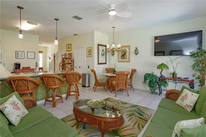 Image No.42-3 Bed Townhouse for sale