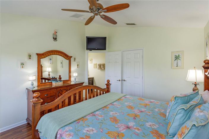 Image No.52-3 Bed Townhouse for sale