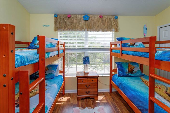 Image No.56-3 Bed Townhouse for sale