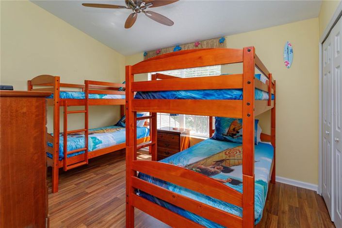 Image No.57-3 Bed Townhouse for sale