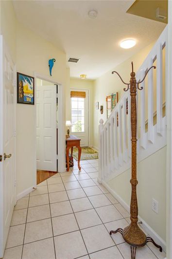 Image No.6-3 Bed Townhouse for sale