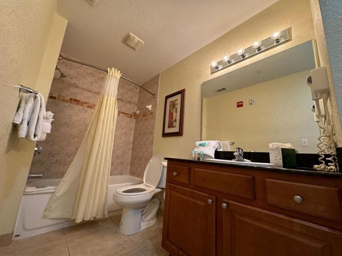 Image No.11-2 Bed Property for sale