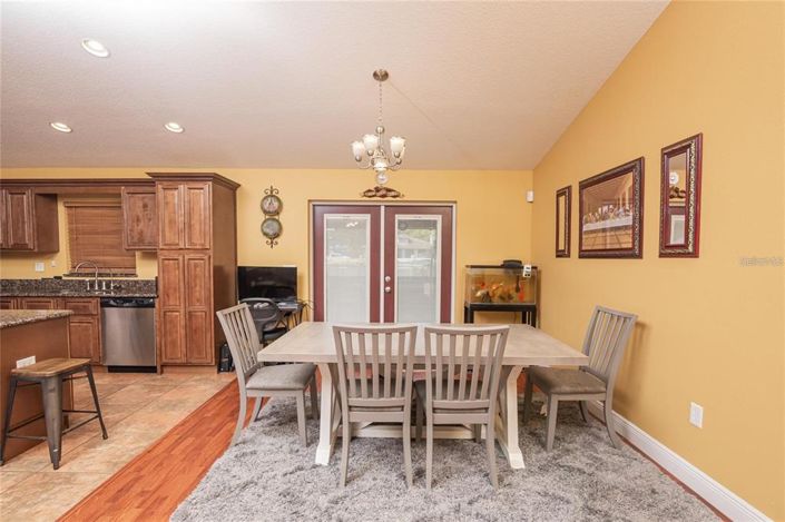 Image No.35-3 Bed Property for sale