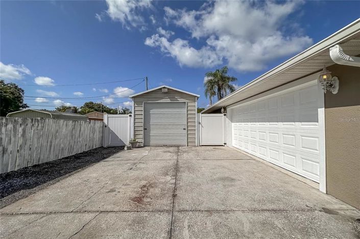 Image No.52-3 Bed Property for sale