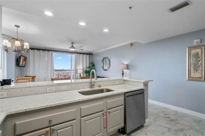 Image No.27-2 Bed Property for sale