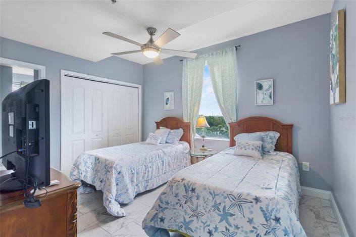 Image No.36-2 Bed Property for sale