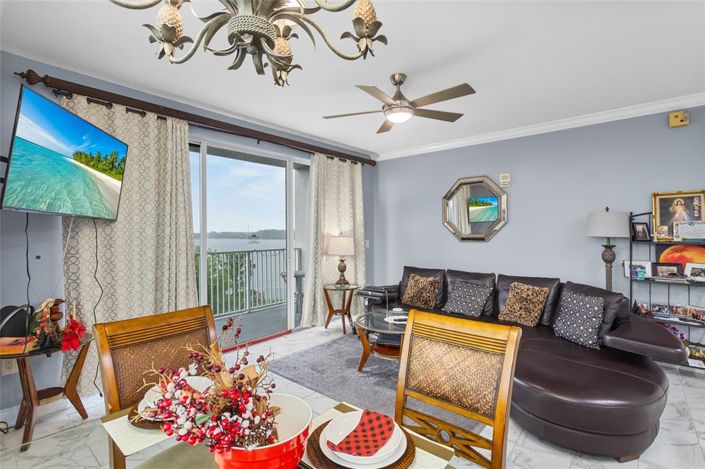 Image No.48-2 Bed Property for sale