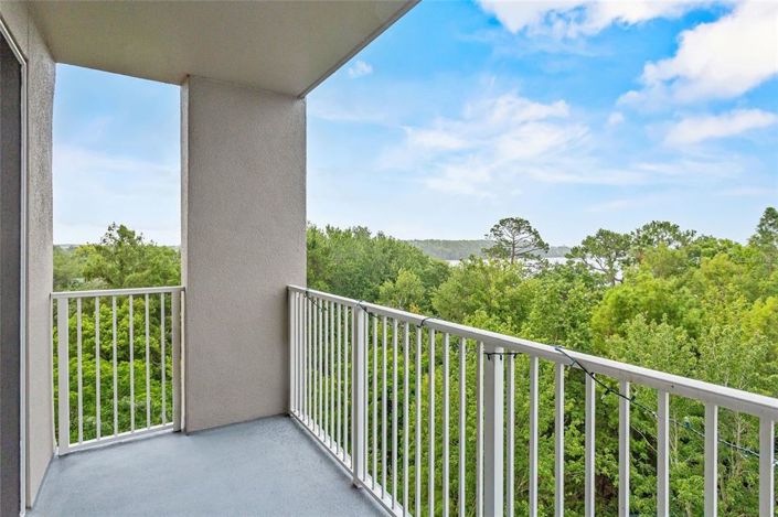 Image No.55-2 Bed Property for sale