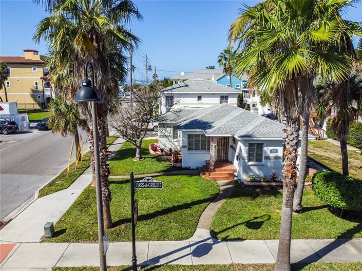 Image No.6-4 Bed Property for sale