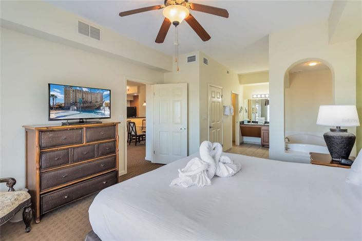 Image No.12-2 Bed Property for sale