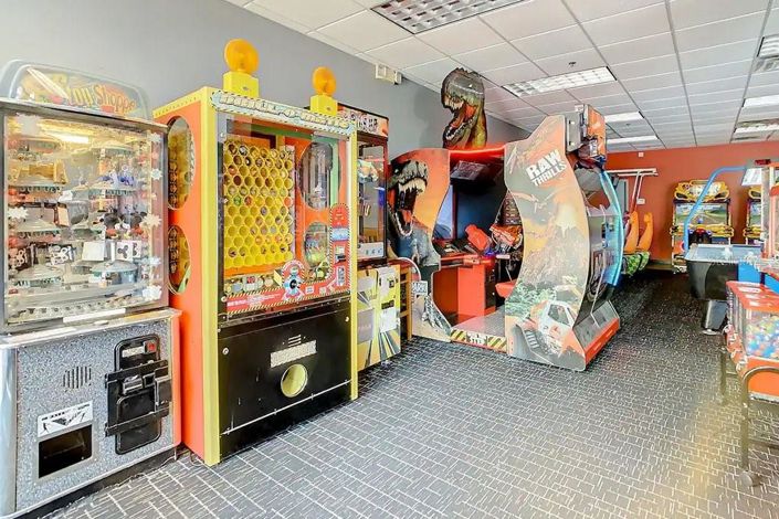 Image No.50-3 Bed Property for sale