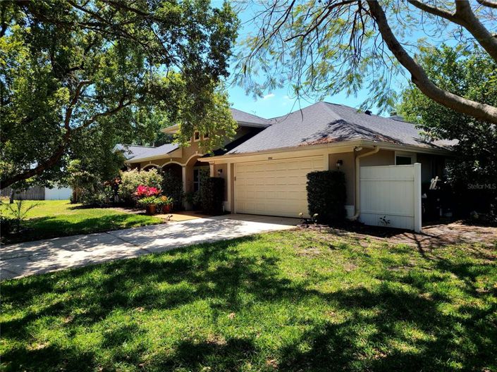 Image No.1-Propriété de 5 chambres à vendre à Orlando