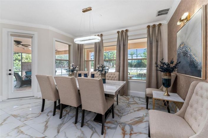 Image No.32-5 Bed Property for sale