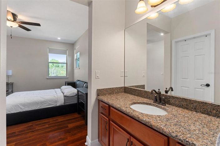 Image No.53-5 Bed Property for sale