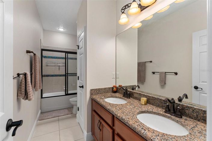 Image No.59-5 Bed Property for sale