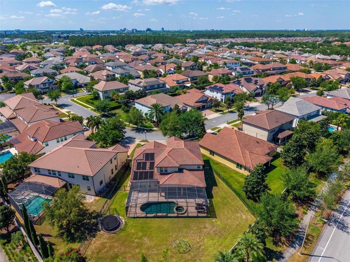 Image No.76-5 Bed Property for sale