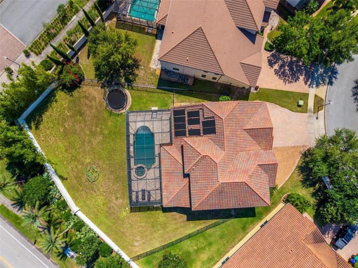 Image No.77-5 Bed Property for sale