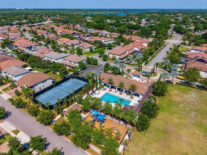 Image No.80-5 Bed Property for sale