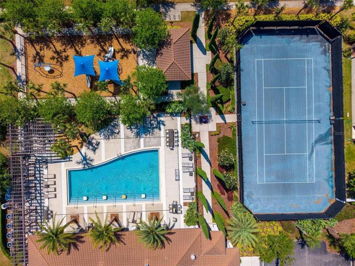 Image No.82-5 Bed Property for sale