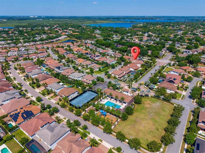 Image No.88-5 Bed Property for sale