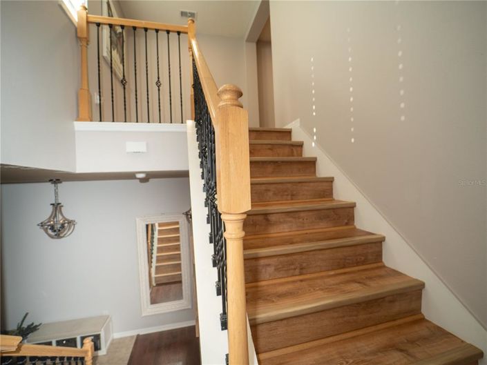 Image No.7-4 Bed Property for sale