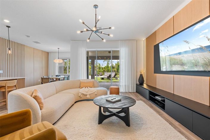 Image No.11-4 Bed Property for sale