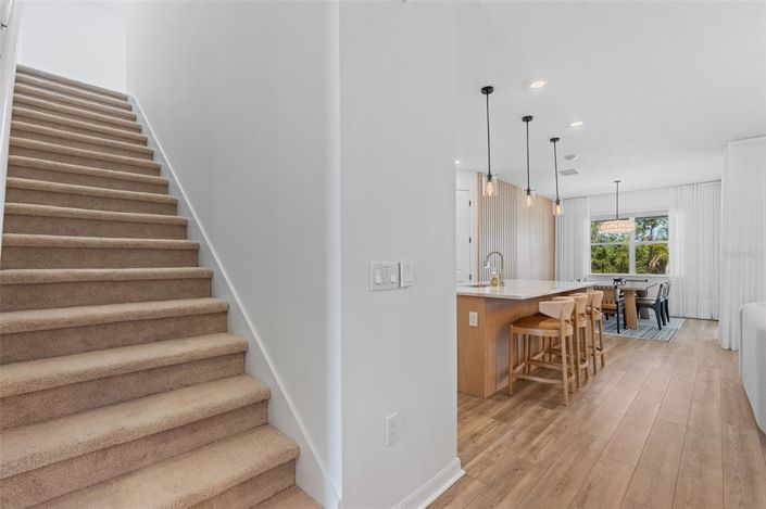 Image No.24-4 Bed Property for sale