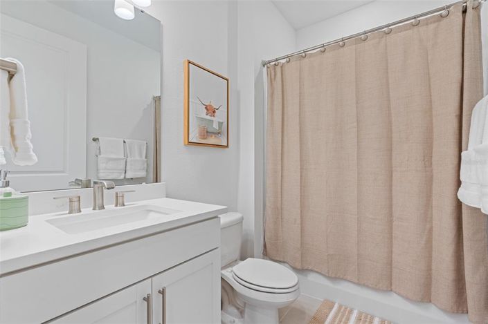 Image No.30-4 Bed Property for sale