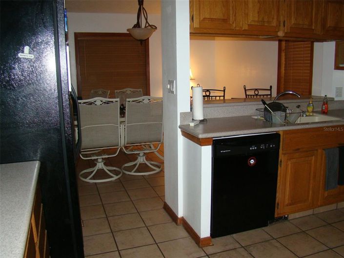 Image No.4-4 Bed Property for sale