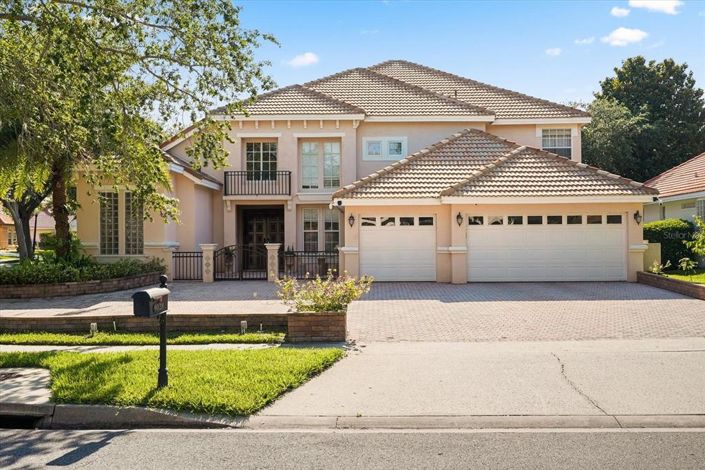 Image No.1-Propriété de 5 chambres à vendre à Orlando