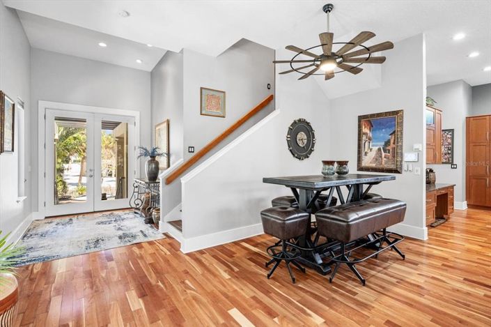 Image No.27-3 Bed Property for sale