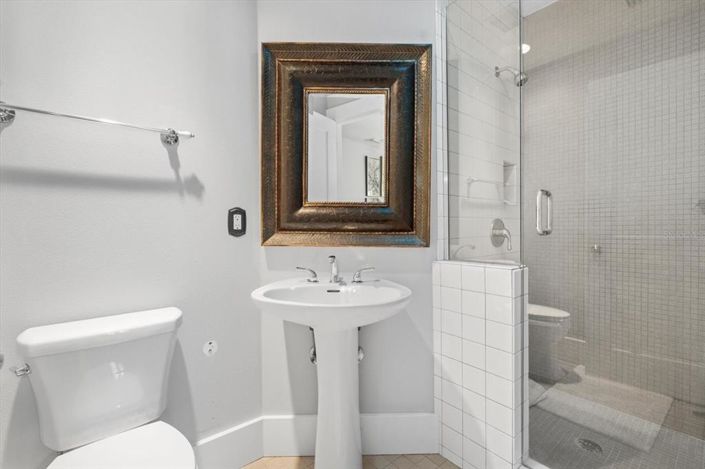 Image No.31-3 Bed Property for sale