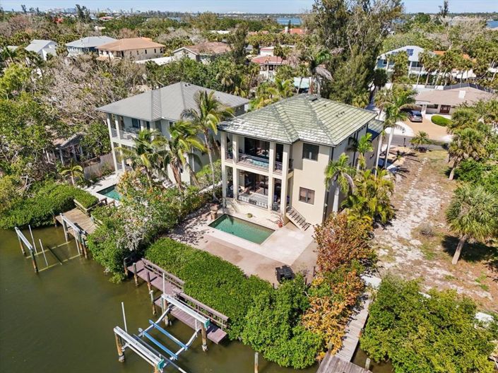 Image No.43-3 Bed Property for sale