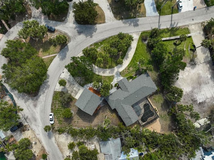 Image No.12-4 Bed Property for sale