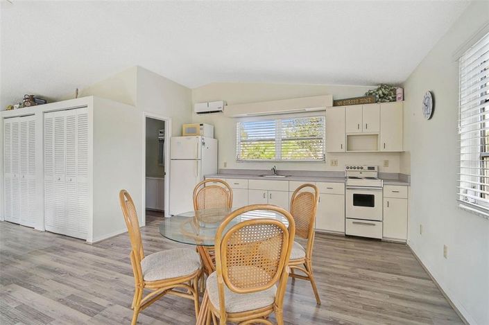 Image No.31-4 Bed Property for sale