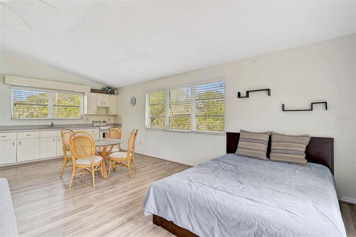 Image No.36-4 Bed Property for sale