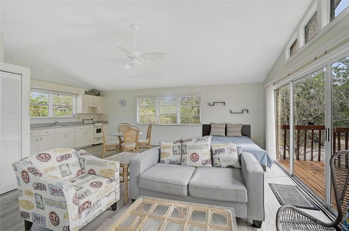 Image No.40-4 Bed Property for sale