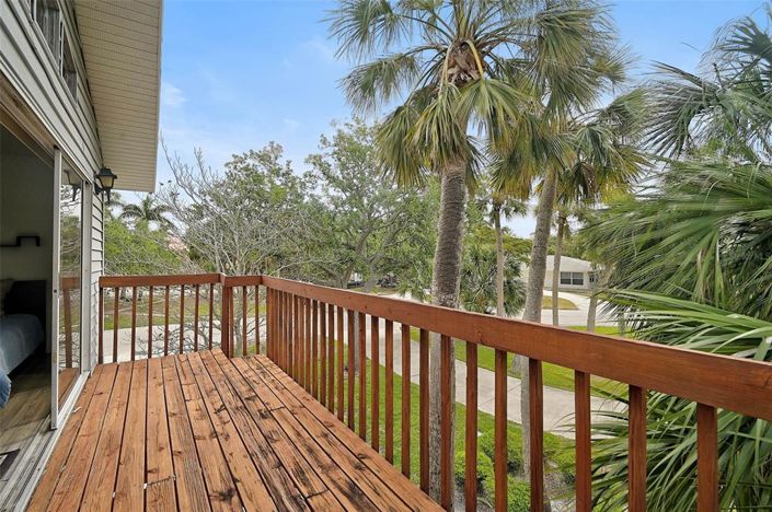 Image No.41-4 Bed Property for sale