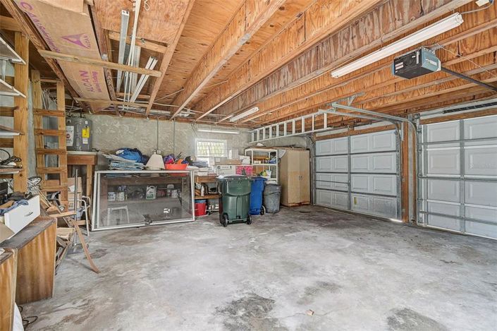 Image No.44-4 Bed Property for sale