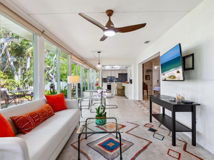 Image No.14-3 Bed Property for sale