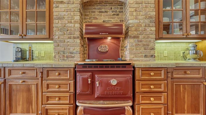 Image No.18-3 Bed Property for sale