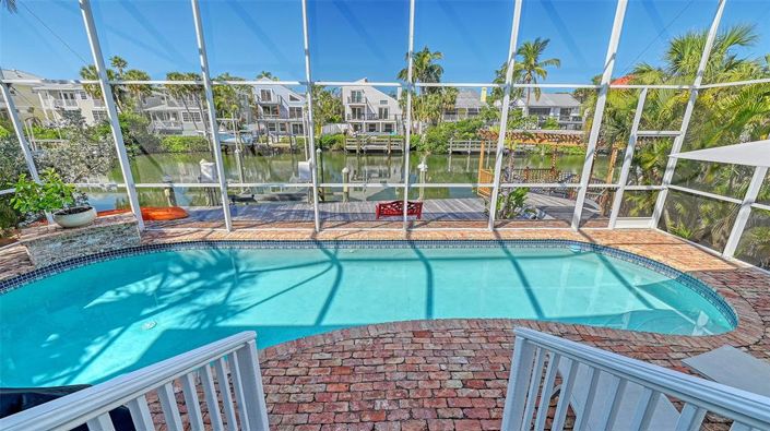 Image No.24-3 Bed Property for sale