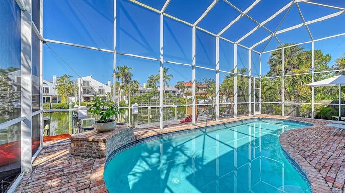 Image No.25-3 Bed Property for sale