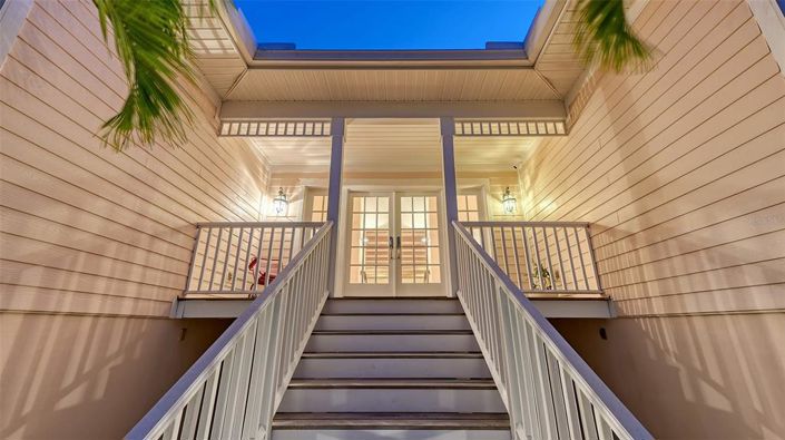 Image No.5-3 Bed Property for sale