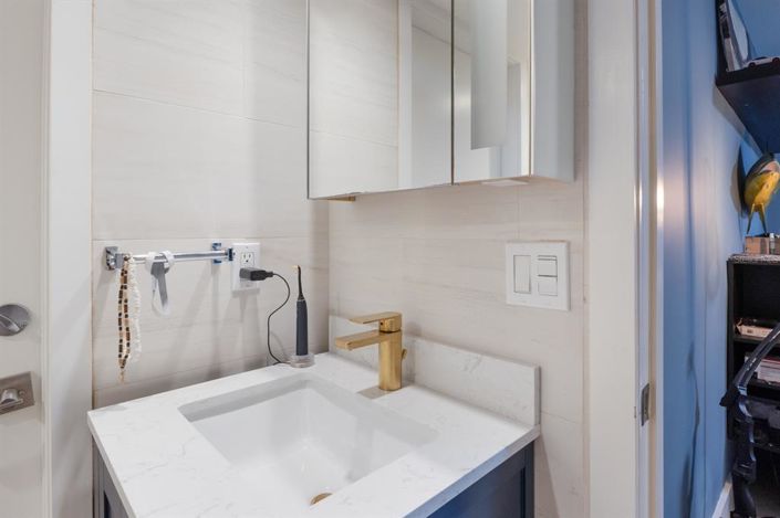 Image No.30-4 Bed Property for sale