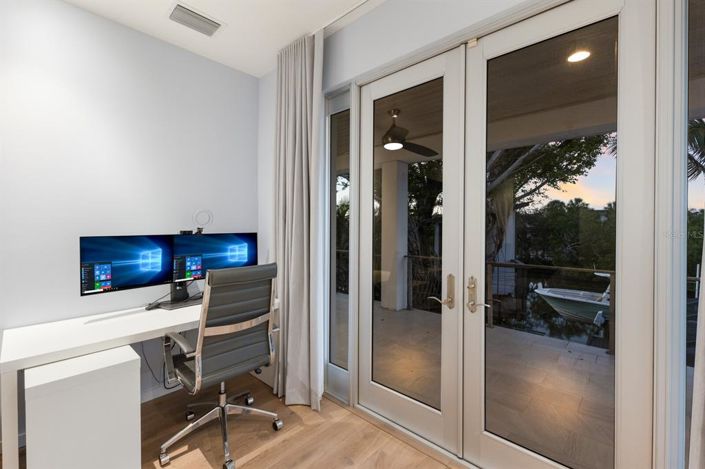 Image No.39-4 Bed Property for sale