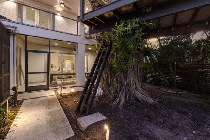 Image No.54-4 Bed Property for sale