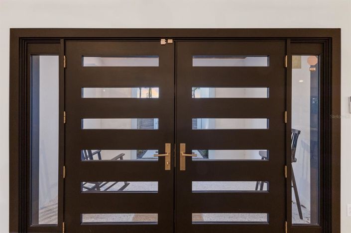 Image No.6-4 Bed Property for sale