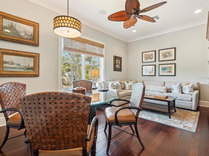 Image No.20-4 Bed Property for sale